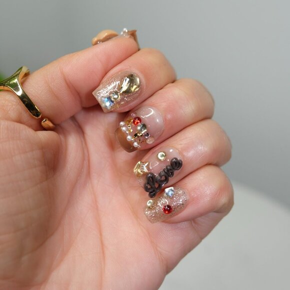 tipsy | Handmade Press-On Nails | Square Short | Beary Boujee | 3D Brown White - Picture 7 of 14